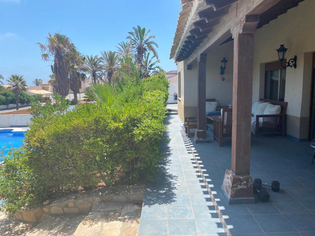 Chalet 5 Dormitorios Con Piscina Y Jardin Ла Манга Дел Мар Менор Екстериор снимка
